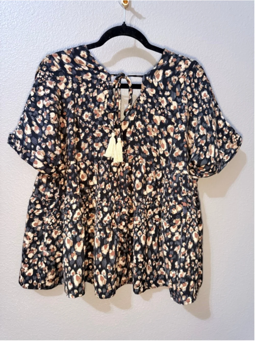 Women's Entro Leopard Print Boho Top M